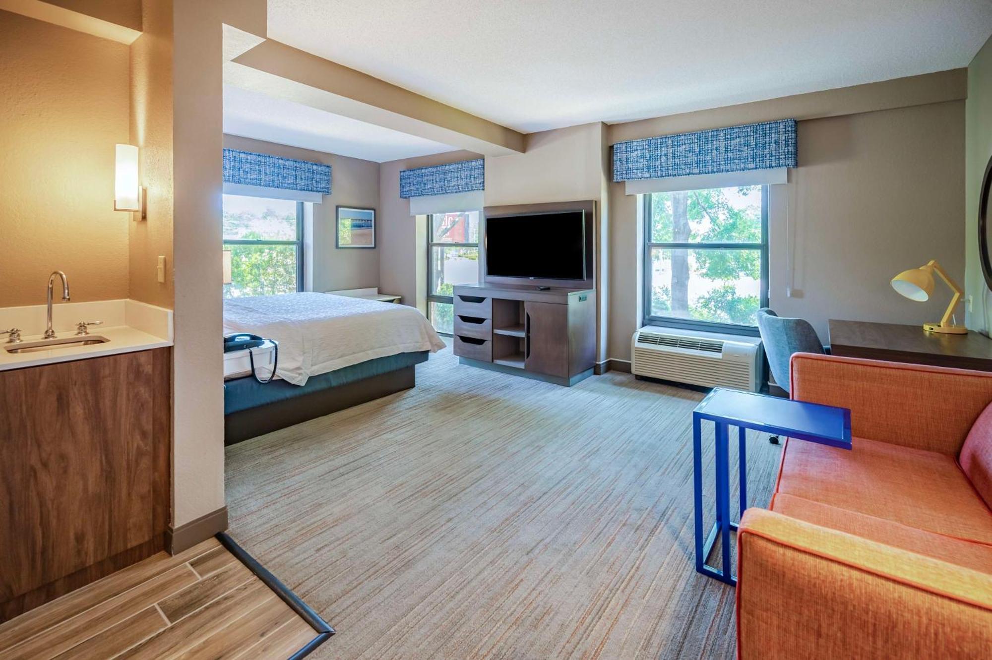 Hampton Inn Wilmington-Medical Park Eksteriør billede