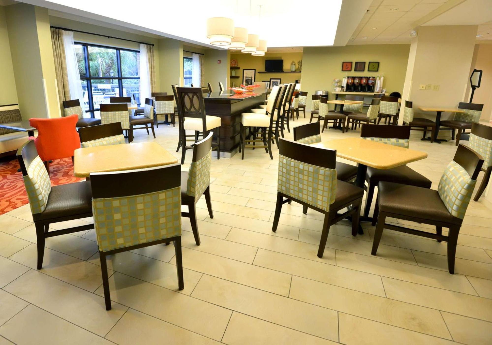 Hampton Inn Wilmington-Medical Park Eksteriør billede