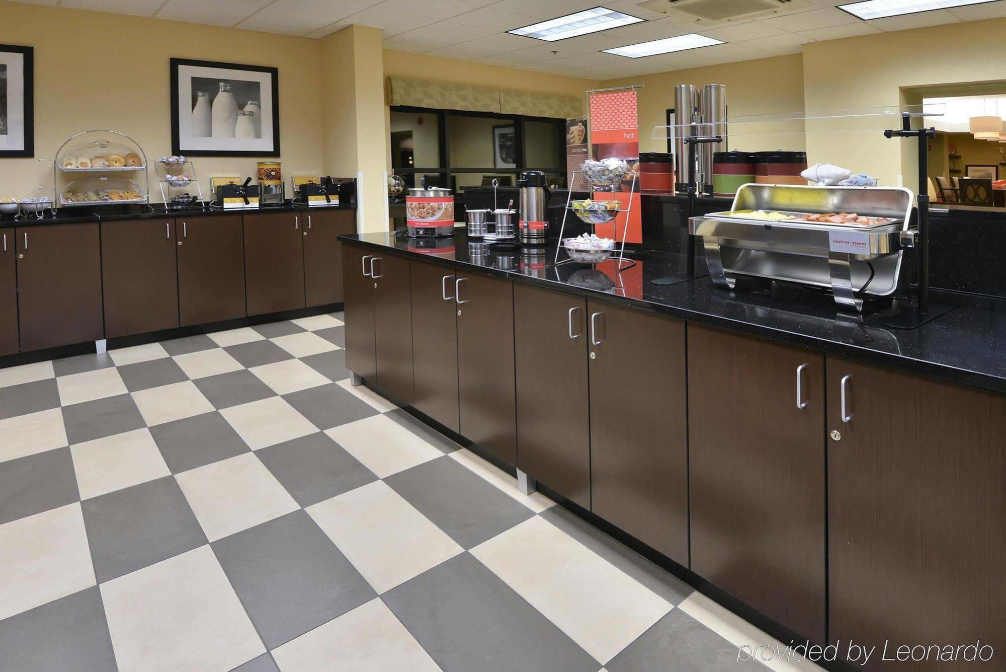 Hampton Inn Wilmington-Medical Park Eksteriør billede